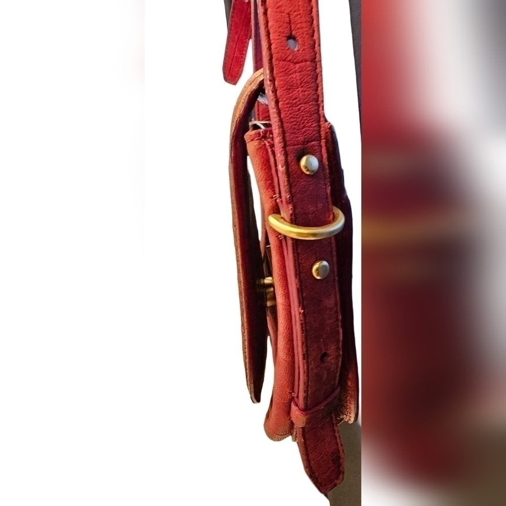 Stuart Weitzman Red crossbody purse. - Picture 5 of 9